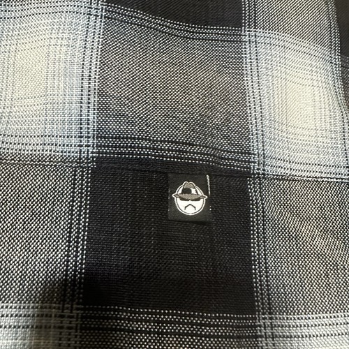 NWOT Lowrider Button Up Shirt Mens XL Extra Large Blue Plaid - Picture 5 of 9