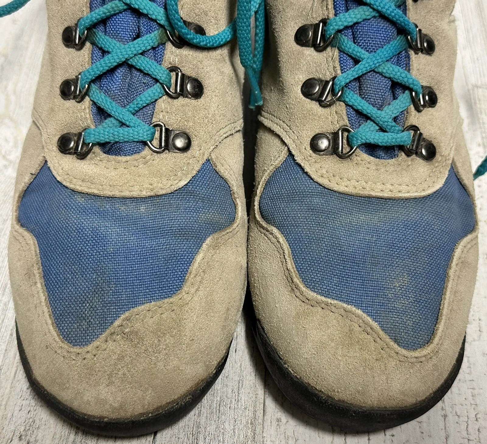 merrell vintage 90s spirit suede boots