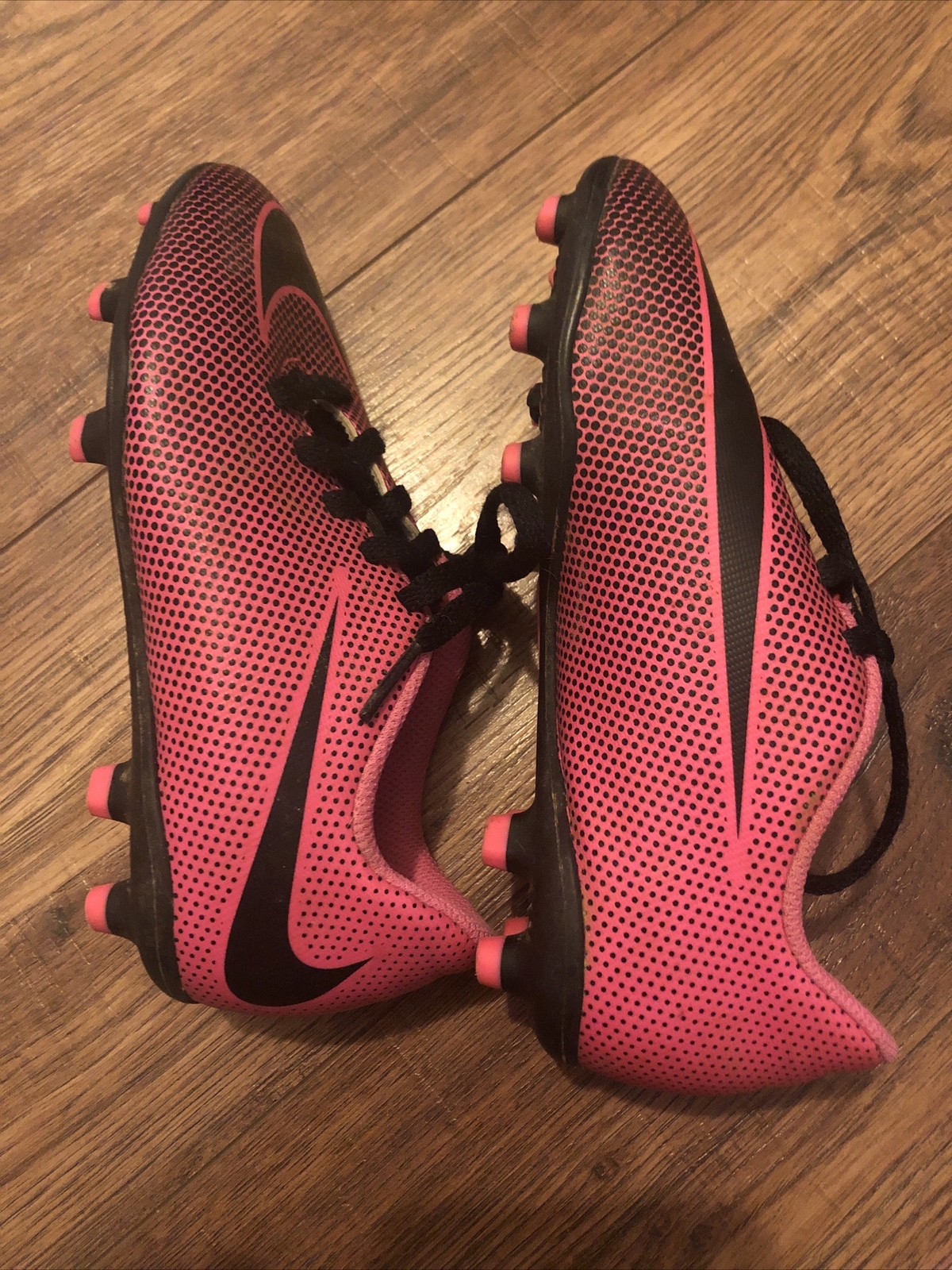 12c football cleats