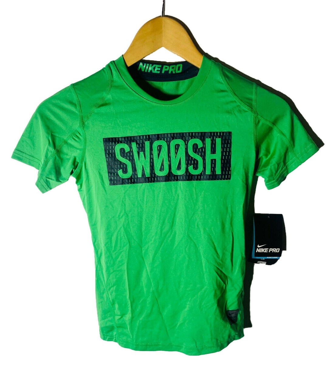 Nike Pro Boys' Swoosh Short Sleeve Shirt, Spring Leaf/Obsidian, Small