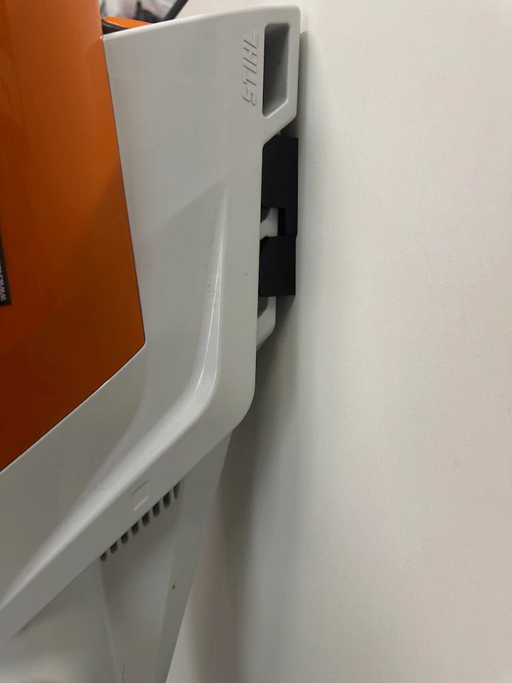 STIHL BGA 250 wall mount, holder, great storage solution for garage or shed - Image 2 of 4