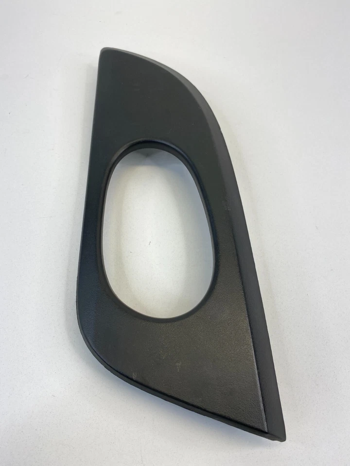 02-09 GMC Envoy Front Right Passenger Interior Door Handle Bezel Trim 15146092 Foto 3 de 4