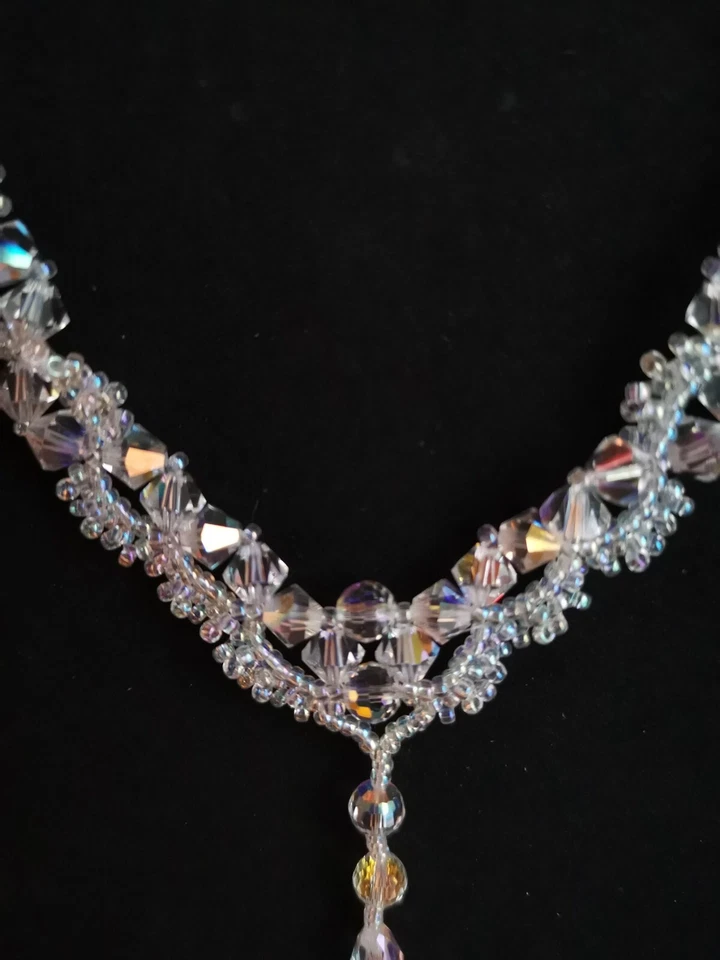 Collana Swarovski Trasparent AB Con Bicono e Goccia Fatta a Mano - Immagine 2 di 2