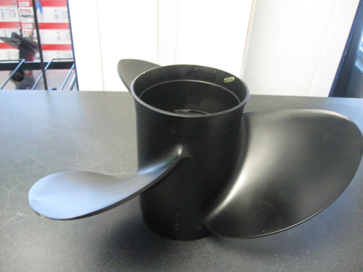 Solas Amita 15 x 15 Pitch Aluminum Propeller 1511-150-15