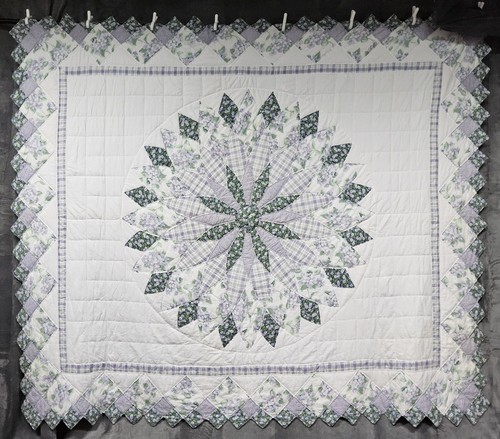 Quilt Handarbeit 86x102 Vintage Decke Tagesdecke California King Lila Grün