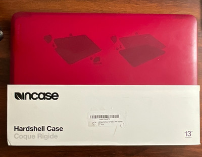 Incase Hardshell Case for 13'' MacBook Air   Red Hard Shell Cover with Box