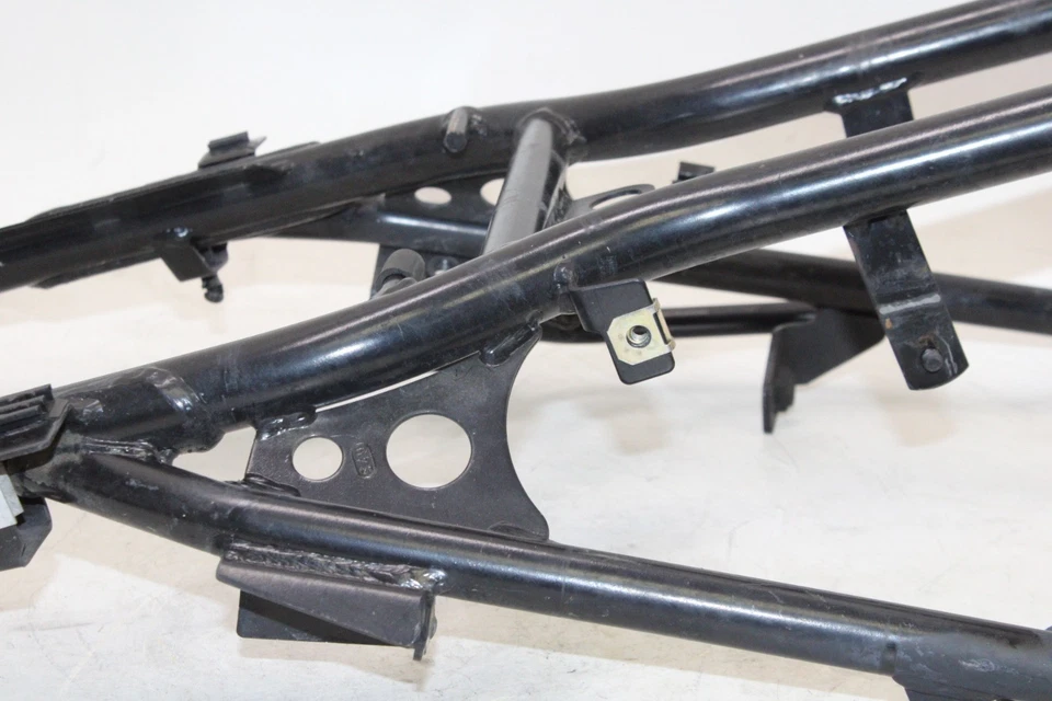 03-04 BMW K1200GT K41 OEM GUARDABARROS TRASERO SOPORTE MARCO SUBCHASIS Foto 3 de 4