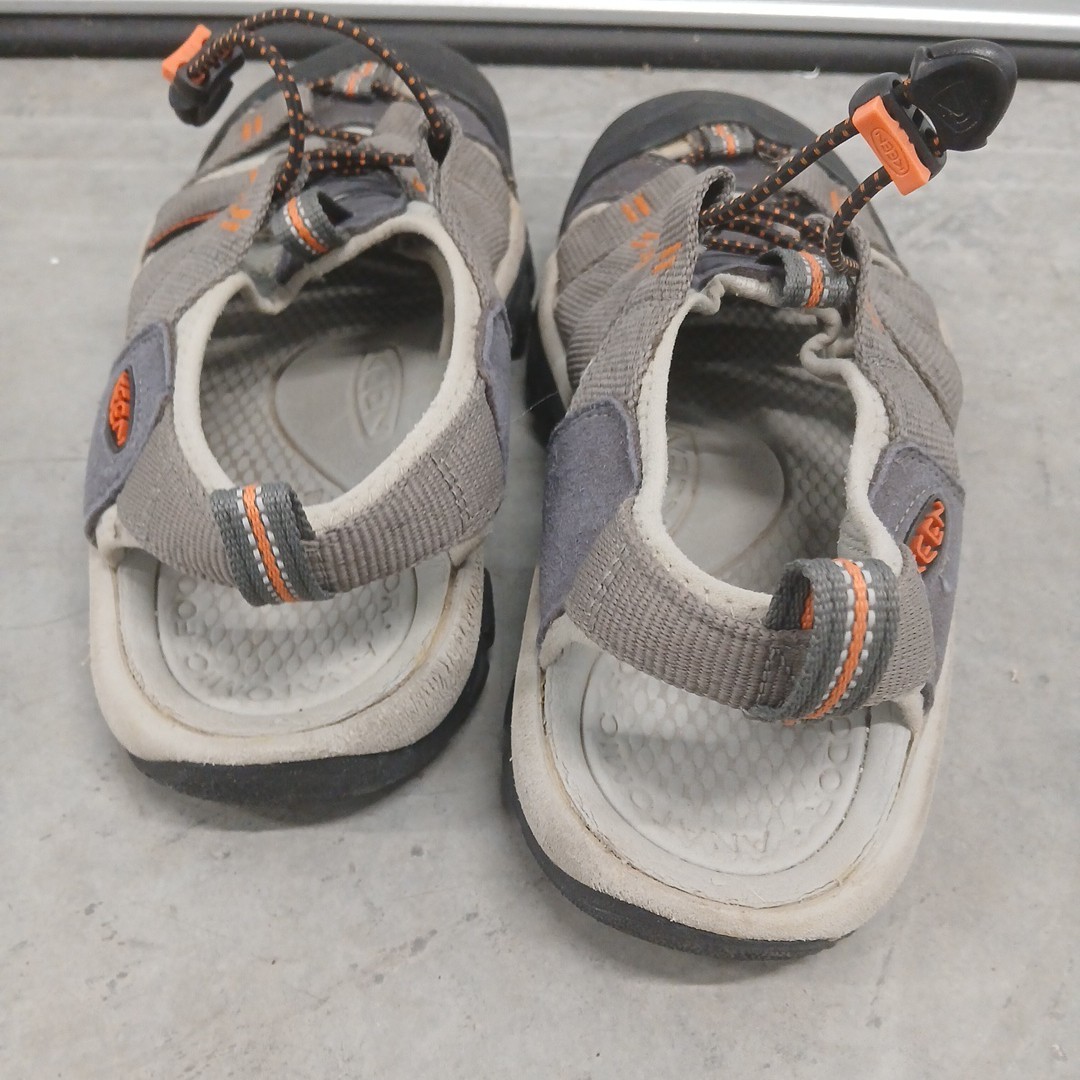 Scarpe sandali KEEN Newport H2 da uomo magnete 1016287 sport all'aperto escursionismo taglia 8