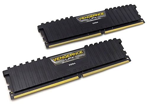 Corsair Vengeance LPX 16GB Kit (2x8GB) 2400MHz PC4-19200 RAM CMK16GX4M2B2400C14