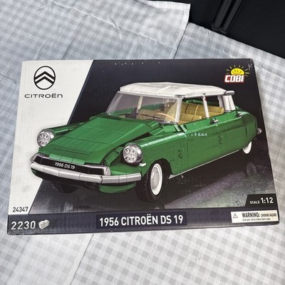 COBI, CITROEN DS19 1956 4 Door, green - 2230 pcs, 1/12 Scale - New Building Set