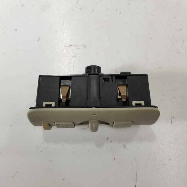 0710 Volvo S80 Headlight Control Trunk Switch 30739422 OEM for sale