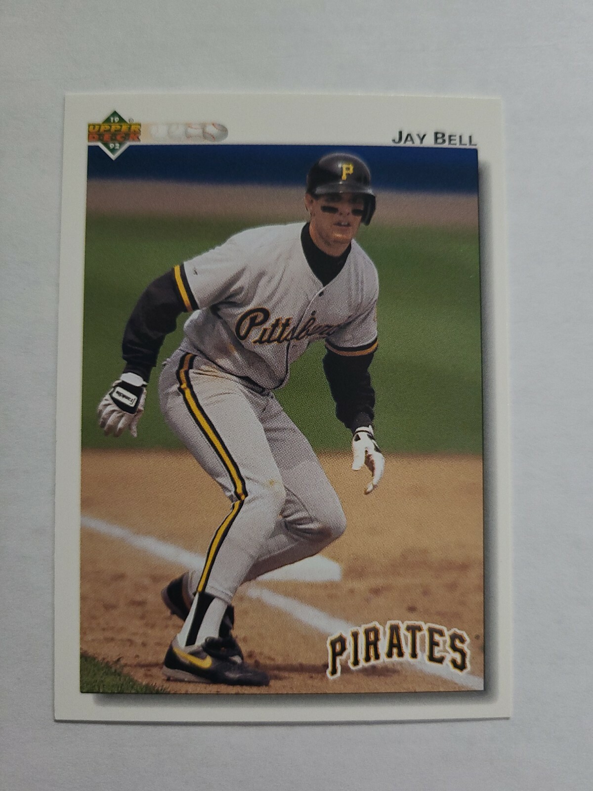 JAY BELL 1992 UPPER DECK BASEBALL CARD # 115 D8657