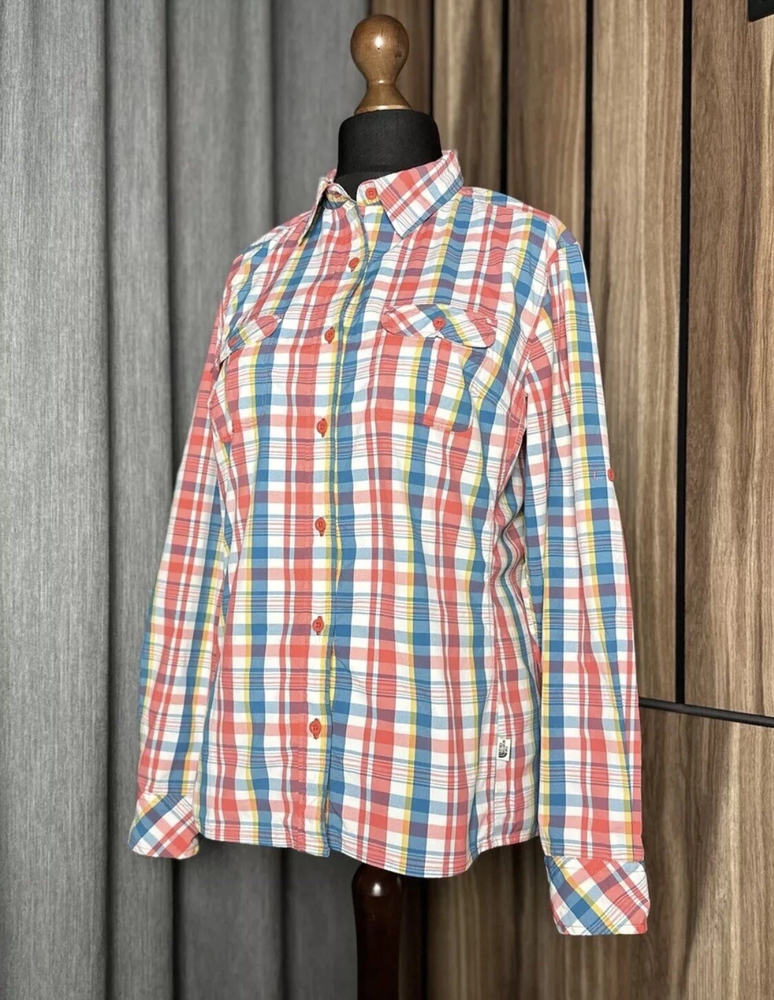 The North Face Ladies Outdoor Shirt Long Sleeve Size L