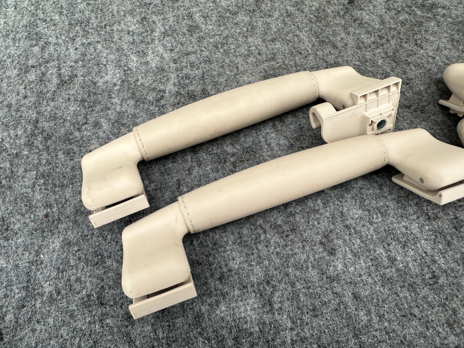 Maserati Quattroporte 2014-2019 Grab handle