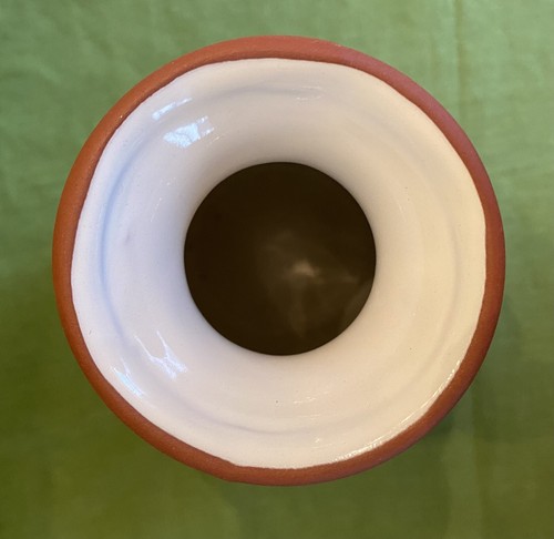 Vintage Emerson Creek Pottery 7 1/2” Spring Bouquet Vase MINT Bedford, VA 1992 - Picture 4 of 7
