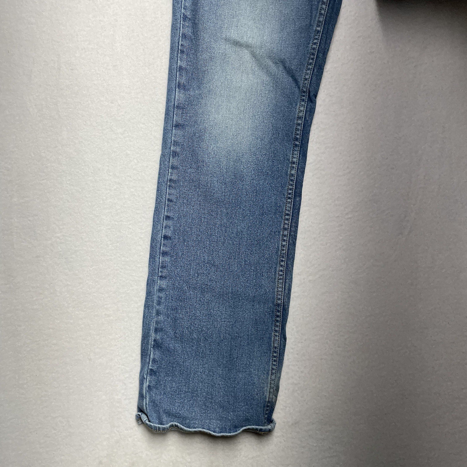 Old Navy Denim Blue Jeans Mens Size 34x34 Bootcut Leg Zip Up Button Closure