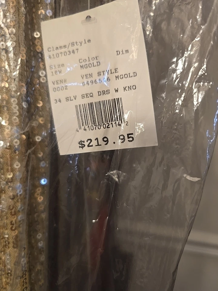 David's Bridal Formal Dress. Brand New With Tags. Never  Worn or Altered. 18W - Image 2 of 4