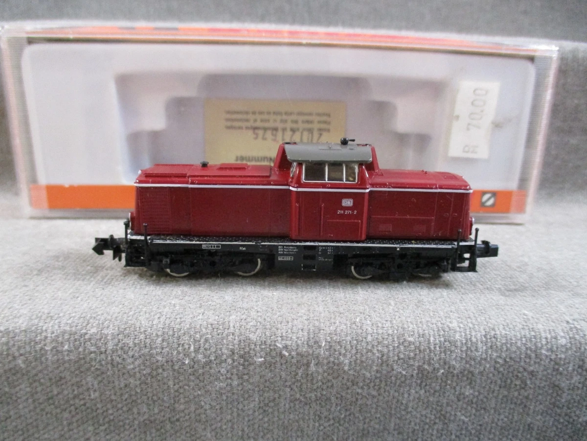 Arnold Spur N 2012 Diesellok BR 211 271-2 der DB DC Analog Licht in OVP G268