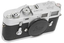 Leica M3 body, produced in 1966   from the final years of M3 production