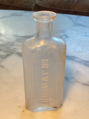 c1890s Dr. J. W. Overfield Hamilton, Ohio, Apothecary Pharmacy Druggist Bottle
