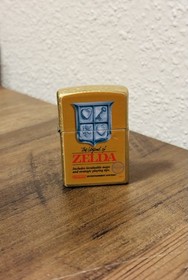 The Legend of Zelda Zippo Lighter: NES Gold Cartridge