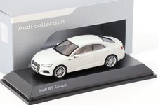 Spark 1:43 Audi A5 Coupe Glacier White 2017 Dealer Version Diecast