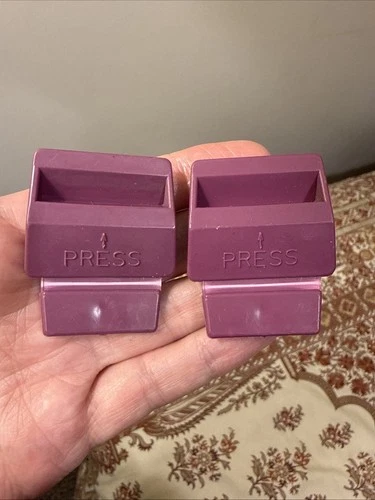 Vintage Snake Mountain Set 2 Side Clips Part MOTU He-Man Masters of the Universe