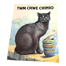 Twm Chwe Chinio by Inga Moore. Welsh Paperback Book Mae Gan Twm Chwe Pherchennog
