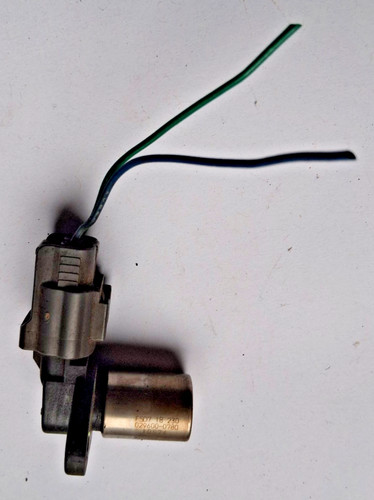 Mazda 626 V GF 97 - 02  Kurbelwellensensor mit Stecker FSD7 18230 029600-0780
