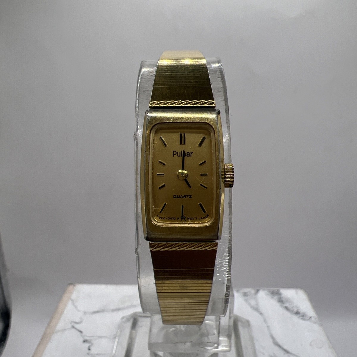 Vtg Pulsar Watch Women Gold Tone Rectangle V220-5340 New Battery