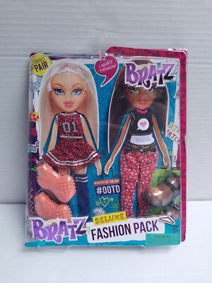 Bratz Deluxe Fashion Pack #3 Cloe und Sasha Paisley Glitzer für 10'' Puppe 2015 MGA
