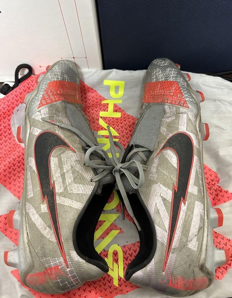 Nike Phantom Venom FG US 9.5 Soccer Cleats eBay