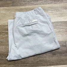 DC Classic Length Gray Casual Chino Shorts Men's Size 34 Waist