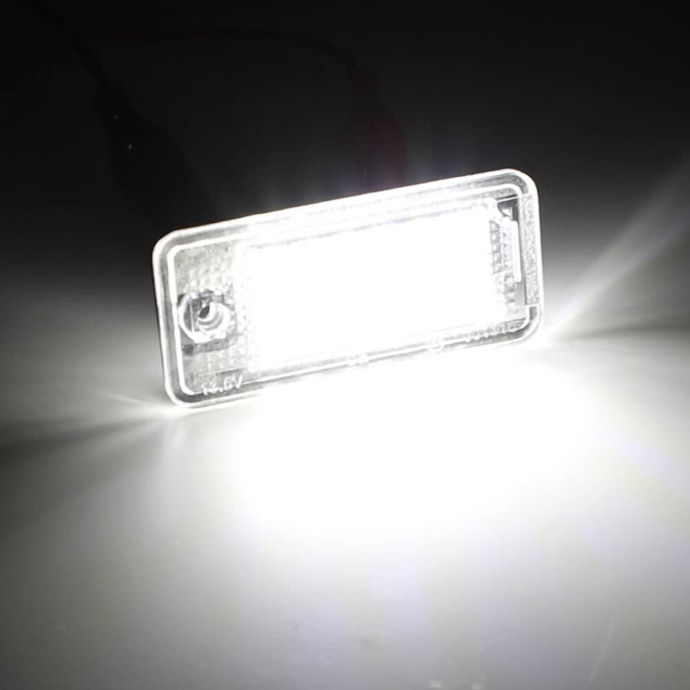 2x LED Illuminazione Targa Per Audi A4 8E B6 B7 A3 8P A6 4F Q7