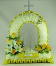 Artificial Silk Funeral Flower Gates of Heaven Wreath Memorial Tribute Wreath