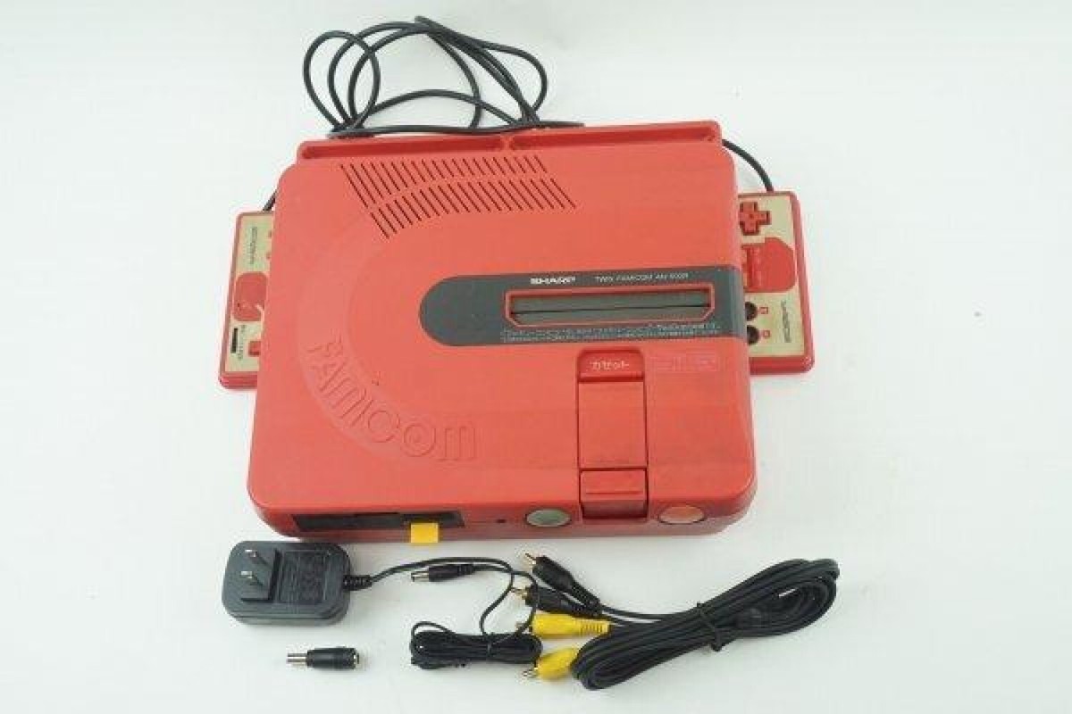 Twin Famicom Console Nintendo Sharp AN500-R Good Tested
