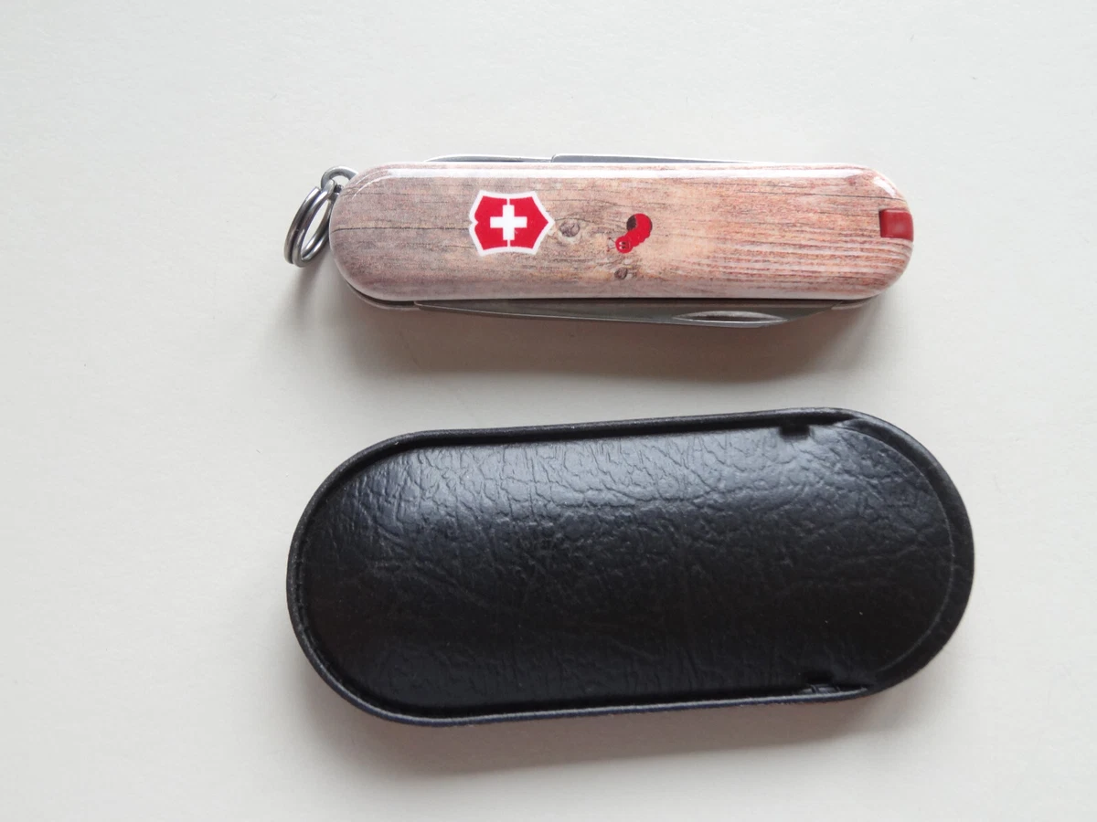 RARE Victorinox 2017 WOODWORM Limited Edition Classic SD Swiss