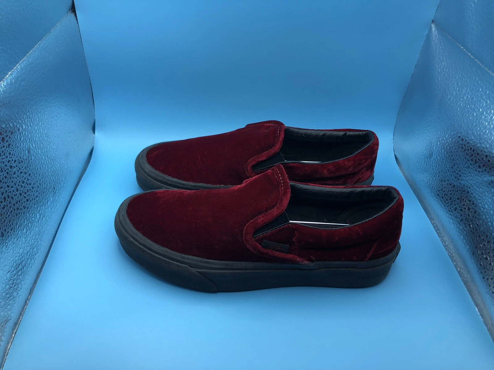 Mocassini slip on slip on velluto rosso Vans stile skate 53 pop cush donna 5 5