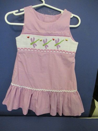 P11) Girls Hand Smocked Purple and White Mom and Me Dress Size 12 Months