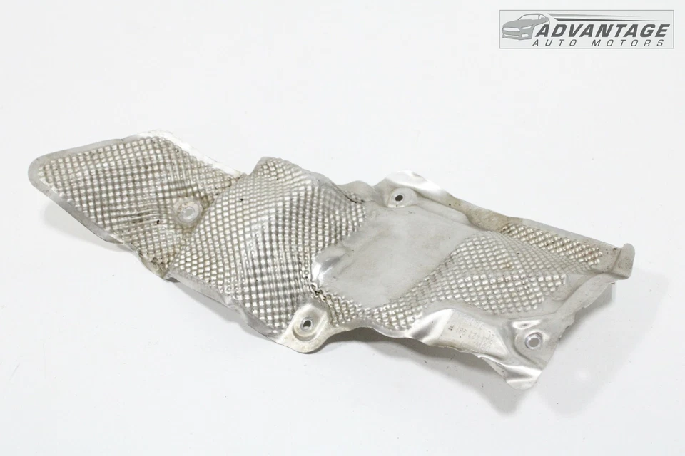 2017-2019 VOLKSWAGEN GOLF ALLTRACK POWER STEERING GEAR RACK HEAT SHIELD OEM - Image 2 of 4