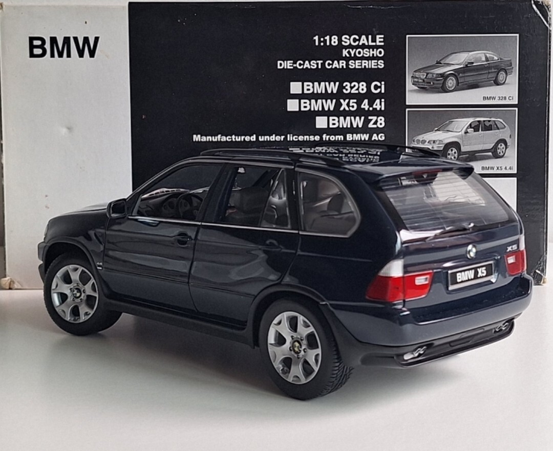 BMW X5 4.4i (E53 ) 1999 Dark Blue 1:18 Kyosho 08521DB Diecast
