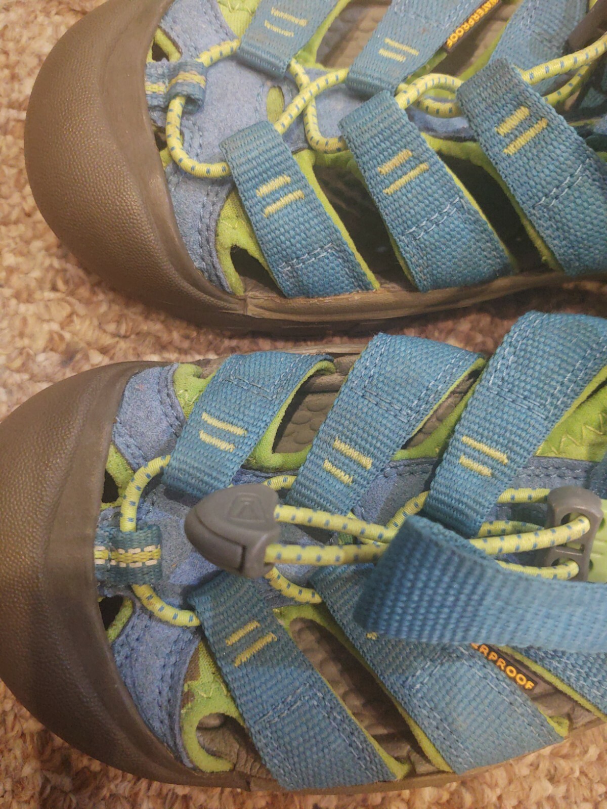 KEEN Sandali appassionati di scarpe da acqua per ragazzi taglia 5 blu acqua