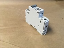 Allen-Bradley 1492-CB1 SER C 15A G 150 Circuit Breaker KB 