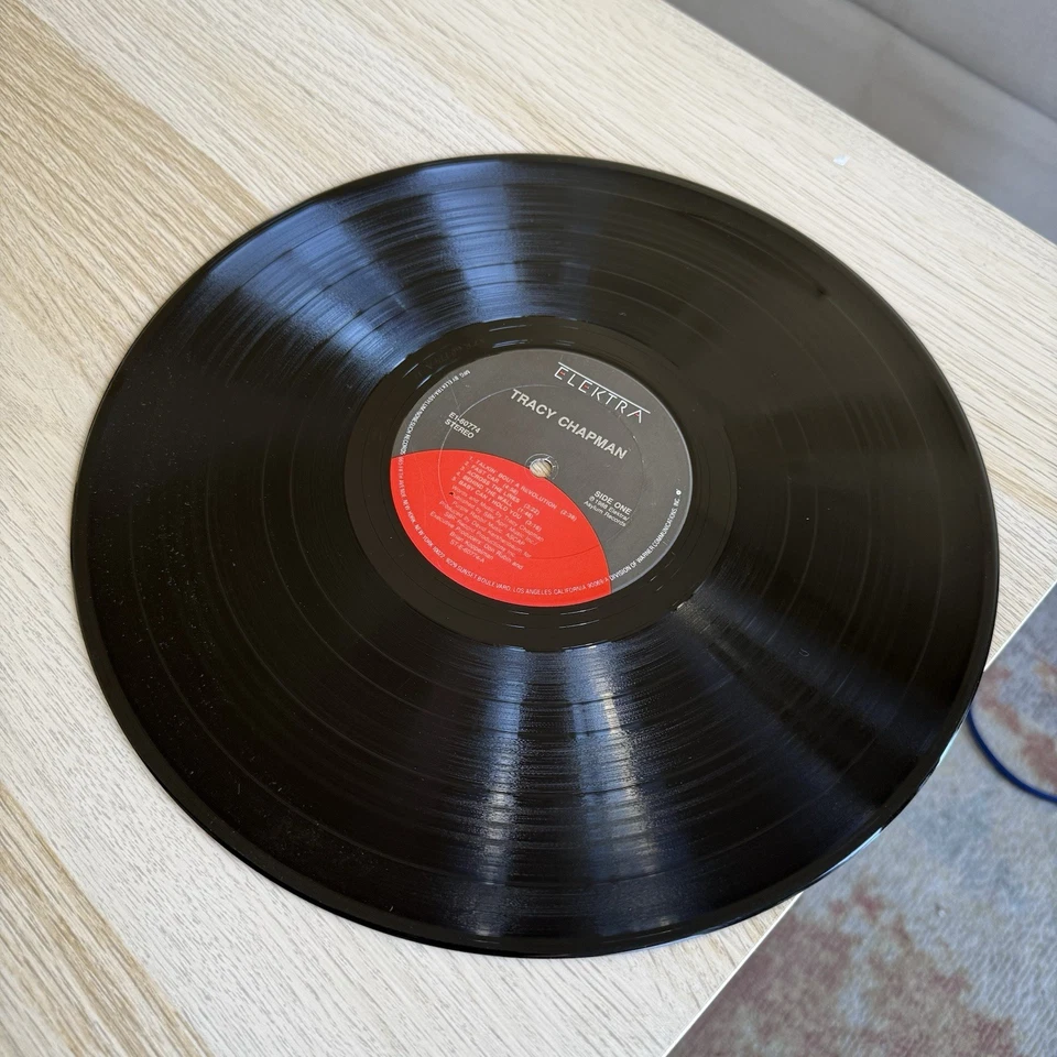 1988 Tracy Chapman Self Titled 1st US Pressing LP Complete W/OG Sleeve! VG+ - Image 4 of 4