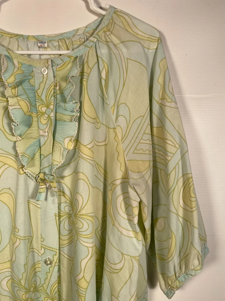 60's psychedelic print mini dress size large - Image 3 of 4