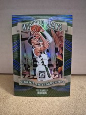 2023 Donruss Optic Giannis Antetokounmpo Winner Stays Blue Prizm /85 #1