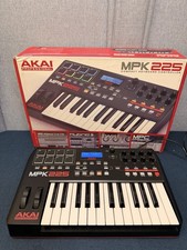 AKAI Professional MPK225 MIDI Keyboard Controller