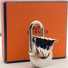 HERMES Cadena Padlock Yacht 2006 Air de Paris Silver Lock Bag Charm 24.0g