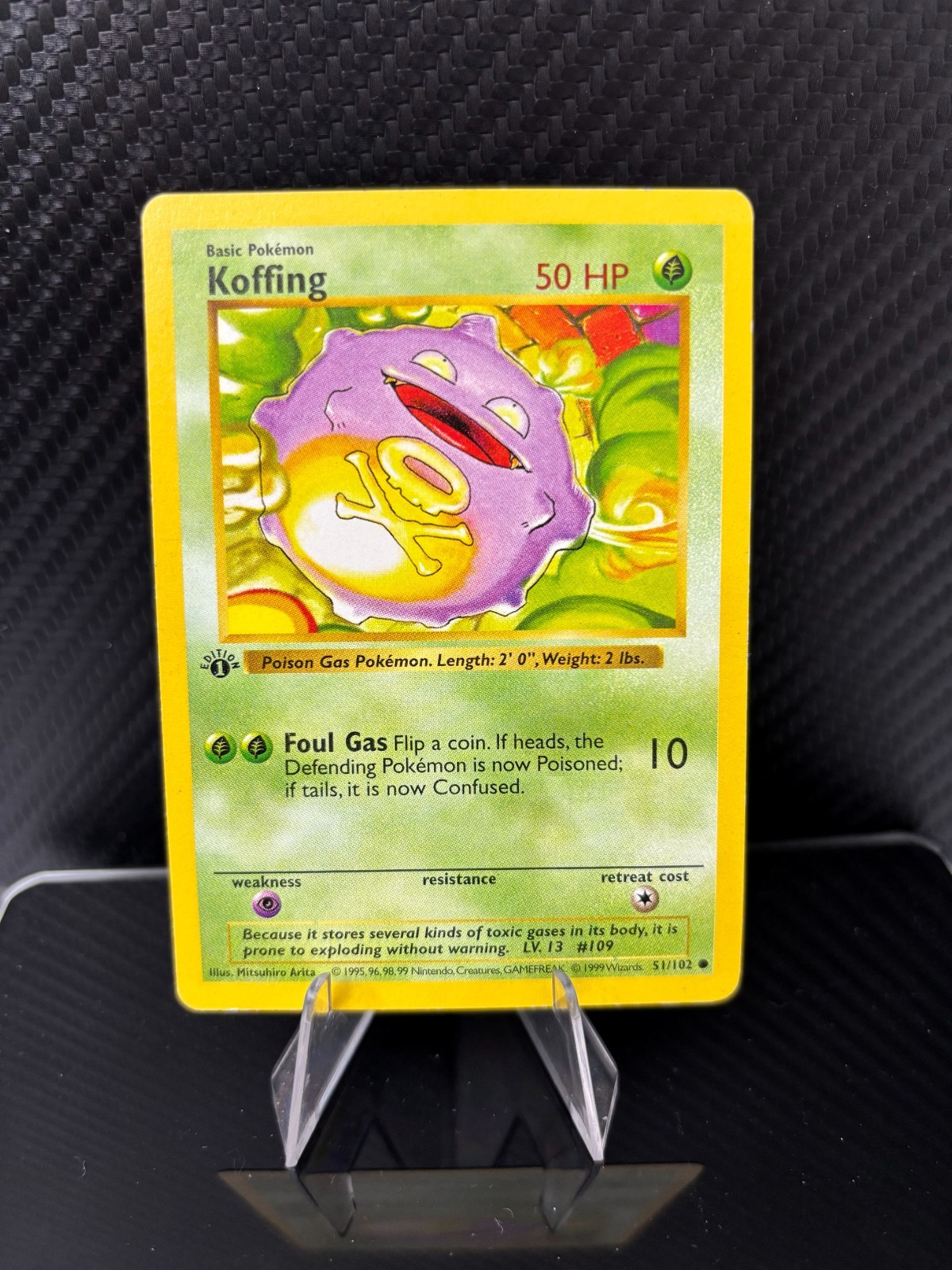 1999 Pokemon Base Set 1st Edition Koffing 51/102 MP