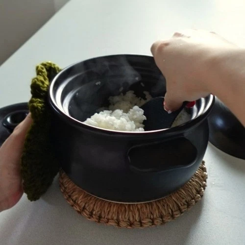 Taisei Kiln Banko-yaki Donabe Rice Cooker - Thumbnail 3